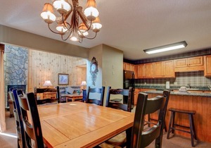 Blue Ridge Village (Banner Elk) - 2 Bedroom Loft in Banner Elk