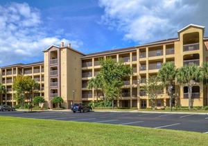 Liki Tiki Village 1br suite, Friday check-in in Orlando