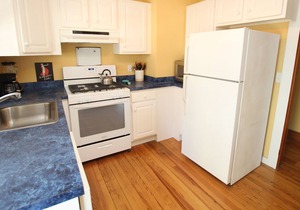 New Listing!! 4 Bedroom home located in downtown Rehoboth and Pet Friendly too! in Rehoboth