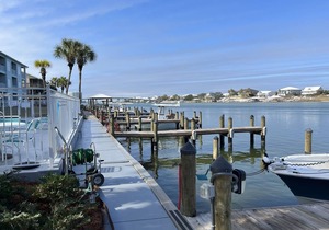 Recently updated! 3 bed 3 bath waterfront condo in Orange Beach