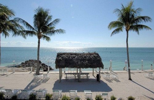 Key Colony Beach Apartment | Beachside Unit 33 - Key Colony