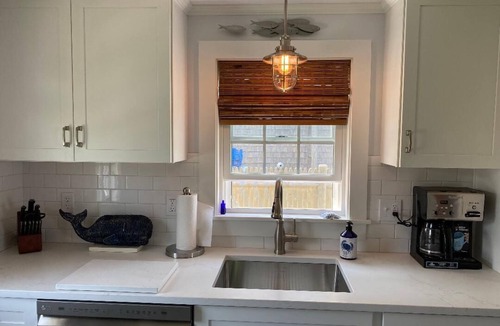 Barnstable Cottage | Charming Beachfront Cottage with a Spectacular Private Sandy Beach