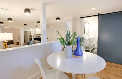 Richmond Apartment | Cozy Apartment in Richmond Neighborhood Craftsman Home