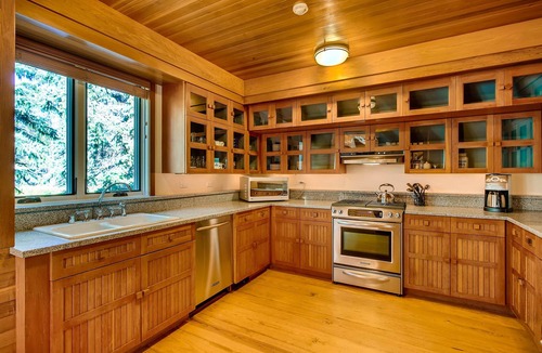 Vail House | Discover an Architectural Gem West