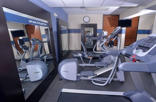 Springfield Hotel | Hampton Inn Springfield-South