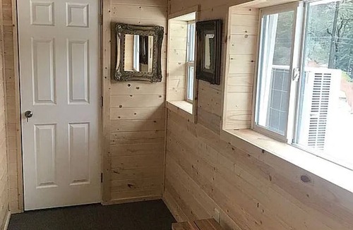 Roseburg Cabin | Historic Lodge on the North Umpqua River