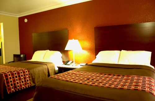 St. Cloud Hotel | Polynesian Inn