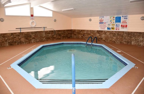 Faribault Hotel | Regency Inn & Suites