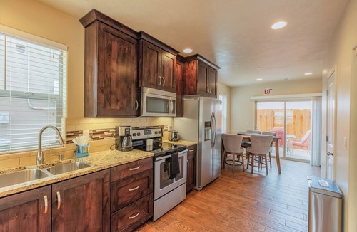 Zion National Park South Entrance House | Springdale Townhome 1