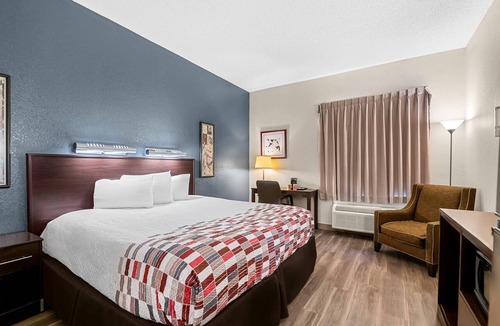 Ocoee Hotel | Suburban Studios Orlando - Ocoee/Winter Garden