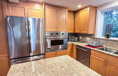 Dover House | Waterfront Oasis~Pool Table~Deck~Dock~Garage