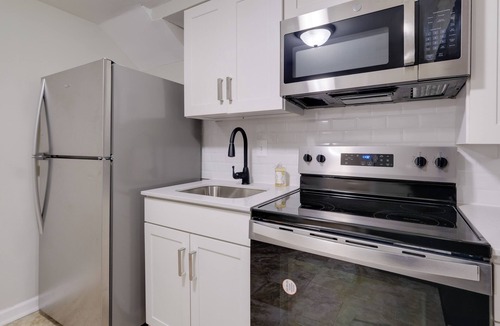 Goddard Apartment | Work & Explore, Cozy Unit 5 Mi to UMD!