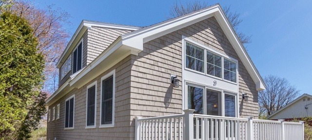A Charming, Upscale Beach House Only A Two-Minute Walk to the Ocean in Rye