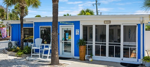 ⛱️ BEACHFRONT PRIVATE BEACH HOUSE 🚀🌴👙🚢 in Cocoa Beach