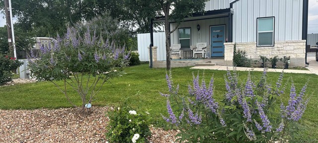 Bertram Tranquility- 3 Bedroom 2 Bath Hideaway in Bertram