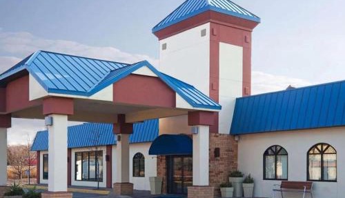 Blue Way Inn Eagan Extended Stay Minneapolis Airport Eagan North MN in Eagan