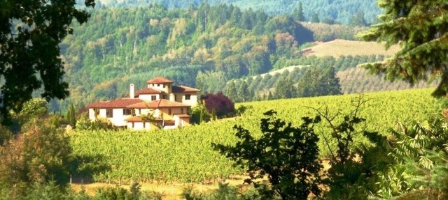 Casi Cielo Vineyard Estate, Willamette Valley, near Portland, Views & Hot Tub in Forest Grove