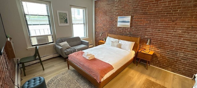 Charming Studio Apt! | Back Bay in Boston