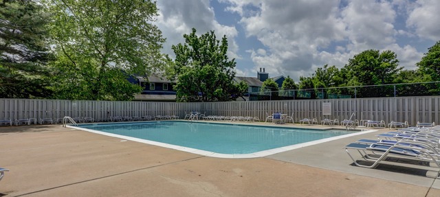Clean Spacious Condo In Rehoboth Beach Tennis/Pools in Rehoboth Beach