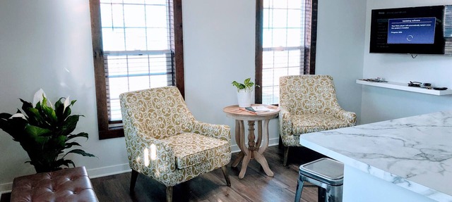 Comfortable Home in the Heart of Historic NewBo near Downtown - King Bed! in Cedar Rapids