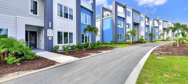 Contemporary Condo near Disney with Resort & Waterpark Access - B8-134 in Kissimmee