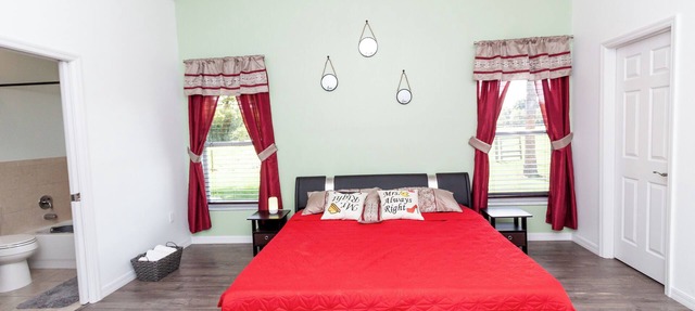 Cozy 2-bedroom studio with AC and WiFi in Kissimmee