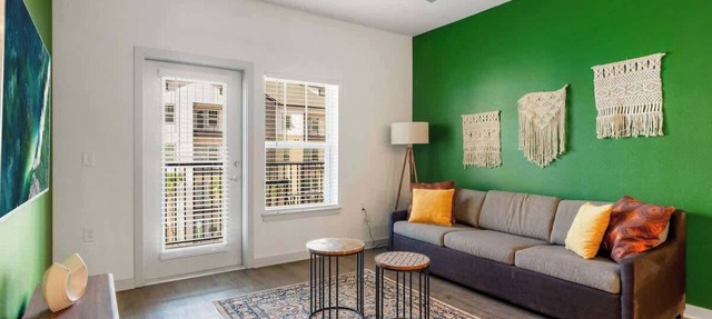 Cozy 2Bed Boho Hideaway 10 Min to Parks Allows Pet in Bay Lake