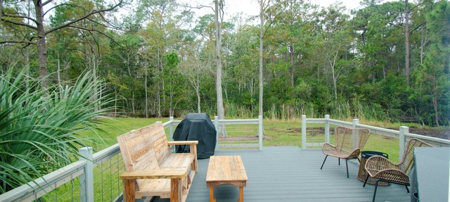 Cozy homestead "shack" centrally located between the Theme Parks and the coast. in St. Cloud