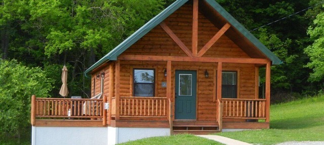 Cozy Vacation Getaway and Hunter's Paradise in Chesterhill