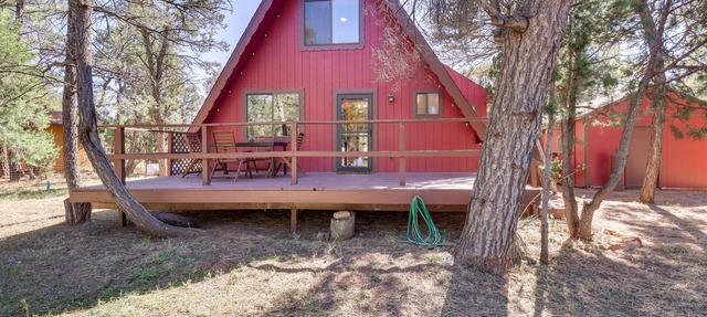 Decks + Fire Pit: Rustic-Modern Overgaard Cabin! in Overgaard