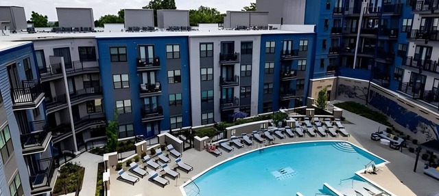 Explore Cincinnati’s Best from a Chic Condo in Cincinnati