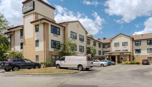 Extended Stay America Select Suites - Orlando - Maitland - 1760 Pembrook Dr in Orlando