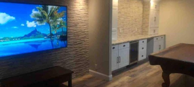 Extravagant living in the keys! SKI, SHOP, BOAT in South Lake Tahoe