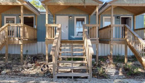 Fiddler's Restaurant and Resort in Steinhatchee