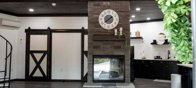 Grain Bin - Unique Stay in Peebles