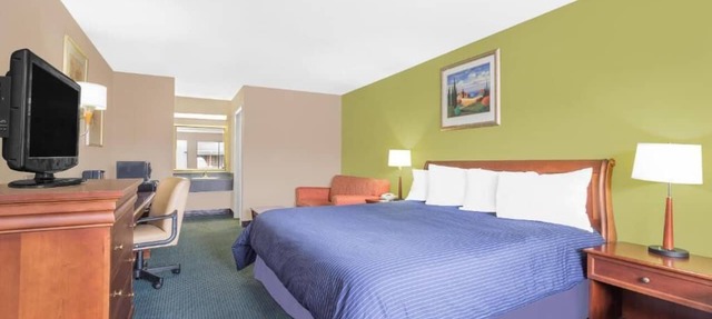 Hotel Express in Anniston
