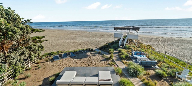Iconic Mid-Century Modern Beach House on the Pacific Ocean - Sleeps 10 in Cayucos
