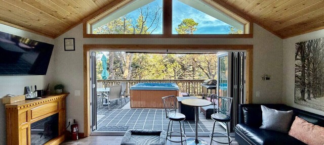Inside Out A-Frame|Private Hot Tub|One With Nature in Lake Arrowhead