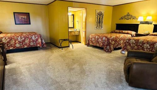 Interstate Inn in Roland