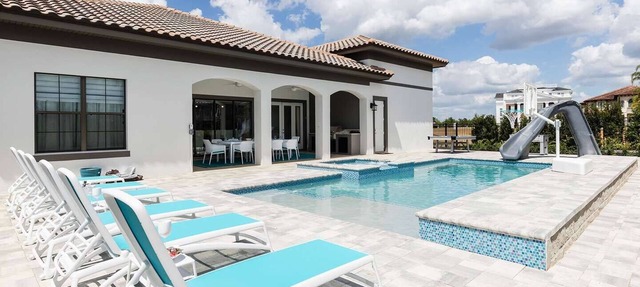 Kids own play area/Amazing themed bedrooms/Extra large pool/10 mins WDW/1 LEVEL in Orlando