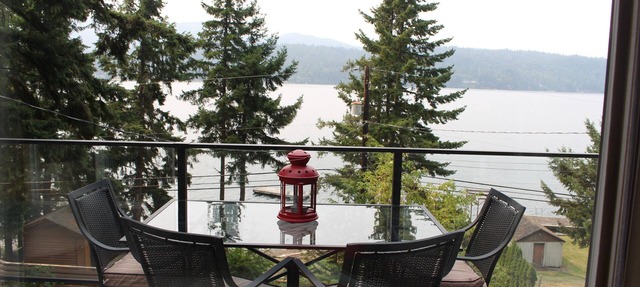 Lake Whatcom Waterfront Retreat | 100' Private Beach, Kayaks & SUPs! in Bellingham