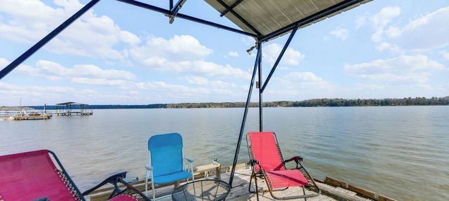Lakefront w/Dock, Detached Studio, Fire Pit! in Georgetown