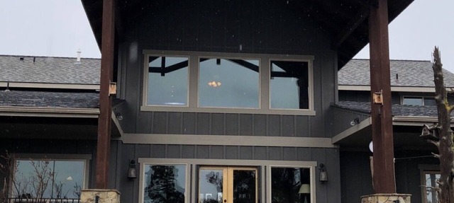 Lodge Style living at Smith Rock in Redmond