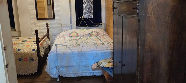 Loft Suite on Main @ Bit O' Time Treasures - Grayson, KY - Heart of the Parks in Grayson