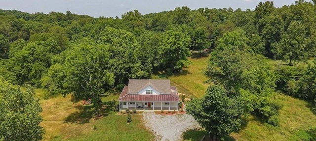 Magnolia In The Mountains | Ellijay, GA in Ellijay