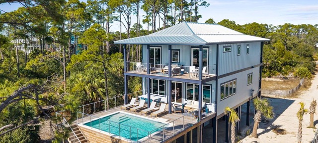 Mangrove: Beachfront, Private Pool, Private Boardwalk! in Indian Pass