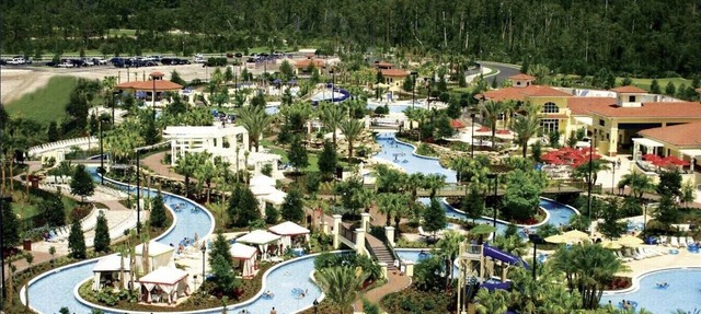 Minutes from Disney: Family Resort Villa — Lazy River, Pools & Golf in Kissimmee