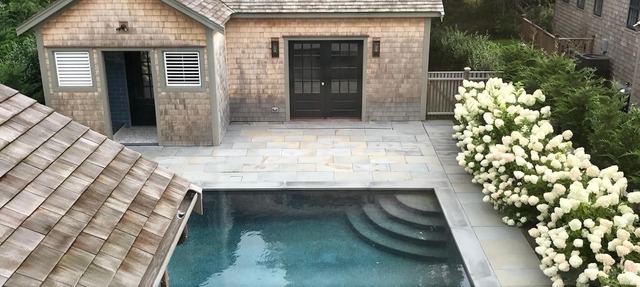 NEW HOME, POOL + CABANA in Town. 5 bdrm, 6 Full + 2 Half Baths. SLEEPS 14 in Nantucket