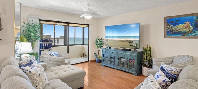 Oceanfront Penthouse 11b in Ormond Beach