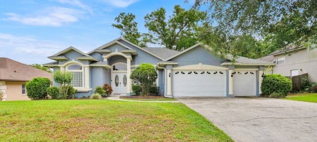 Poolside Paradise | 30 Min From Disney | Pool | Patio in Altamonte Springs